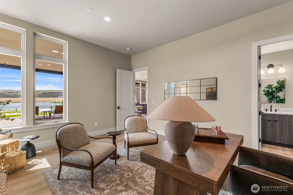 23413 NW Cliff View Drive Quincy WA 98848
