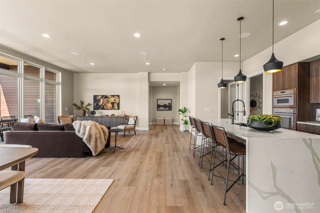 23413 NW Cliff View Drive Quincy WA 98848