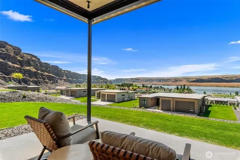 23413 NW Cliff View Drive Quincy WA 98848