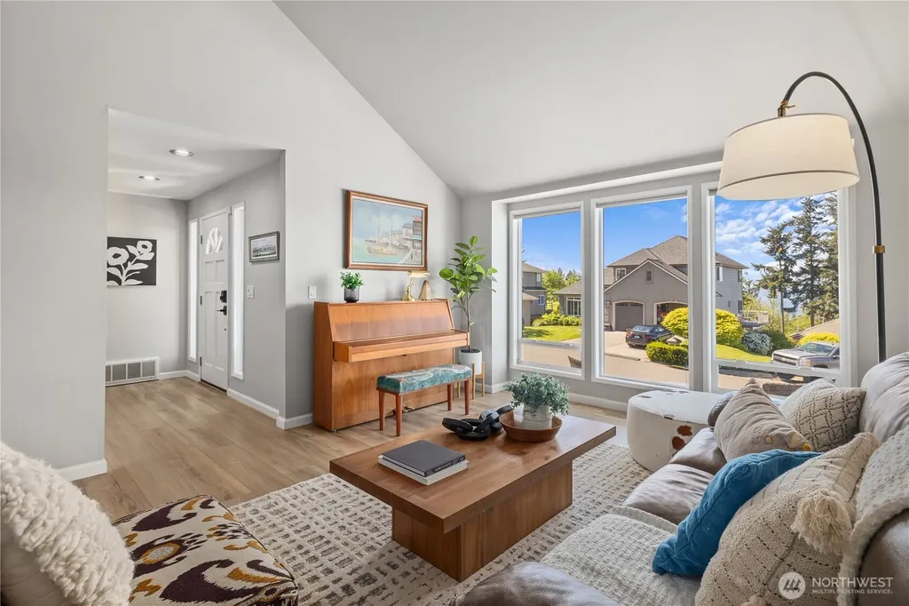 11007 60th Avenue W Mukilteo WA 98275