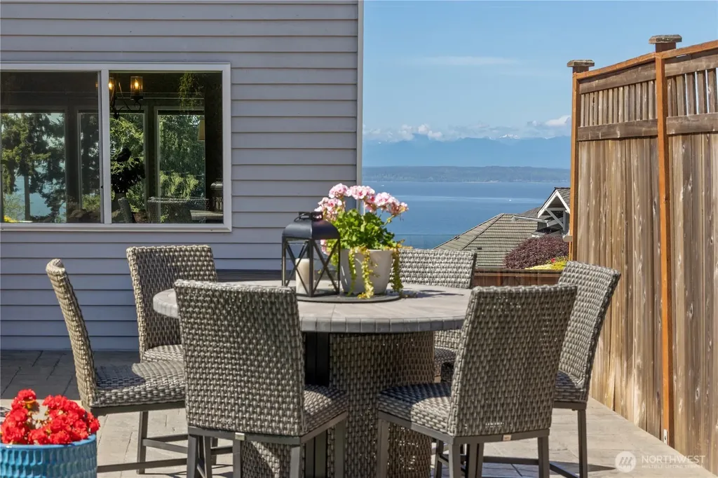11007 60th Avenue W Mukilteo WA 98275