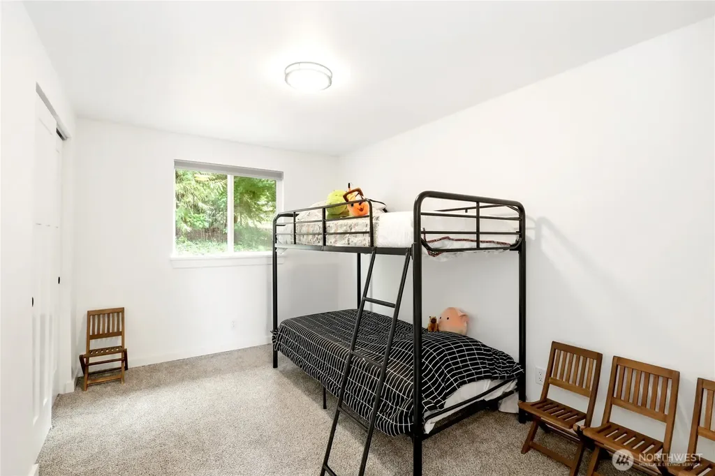 210 E Panorama Drive Shelton WA 98584