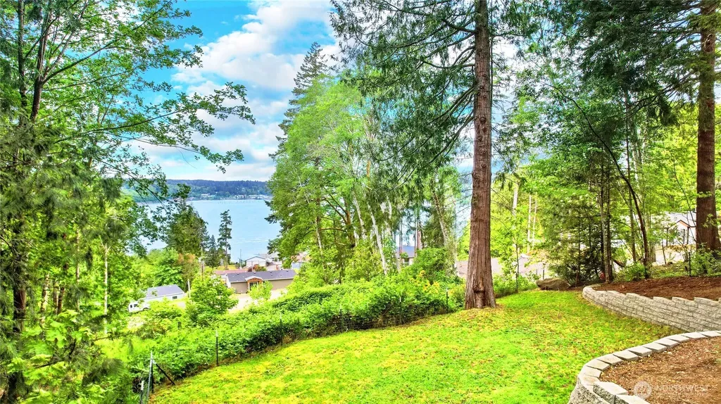 210 E Panorama Drive Shelton WA 98584
