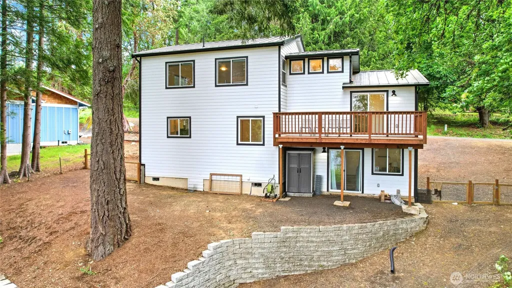 210 E Panorama Drive Shelton WA 98584