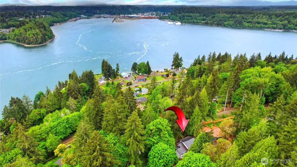 210 E Panorama Drive Shelton WA 98584