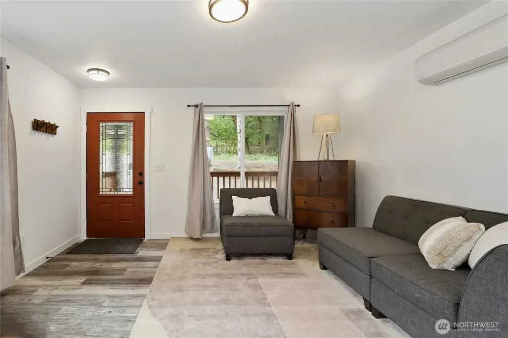 210 E Panorama Drive Shelton WA 98584