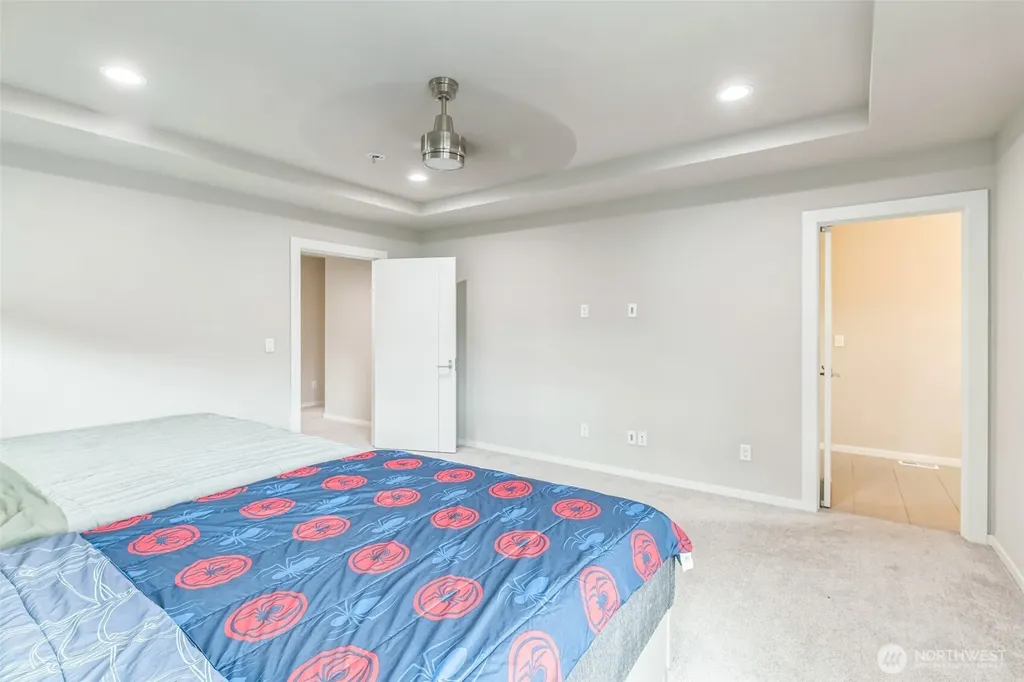 22920 SE Sycamore Black Diamond WA 98010