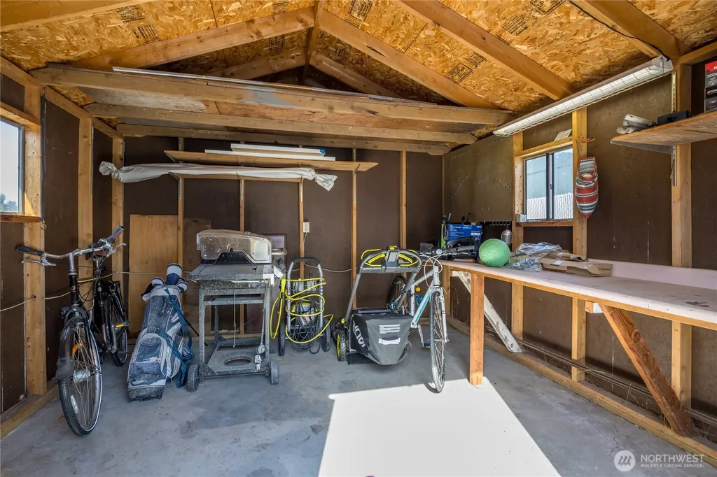 2709 R Street SE Auburn WA 98002