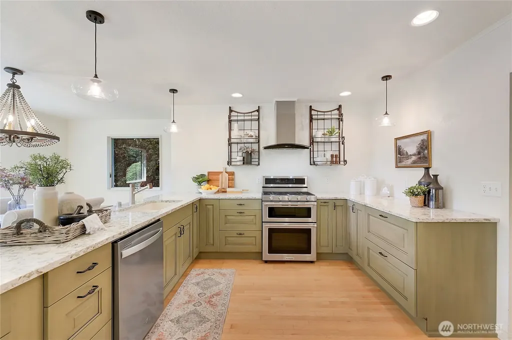 1635 Madison Port Townsend WA 98368