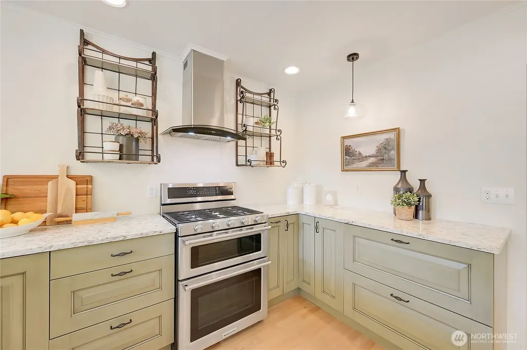1635 Madison Port Townsend WA 98368