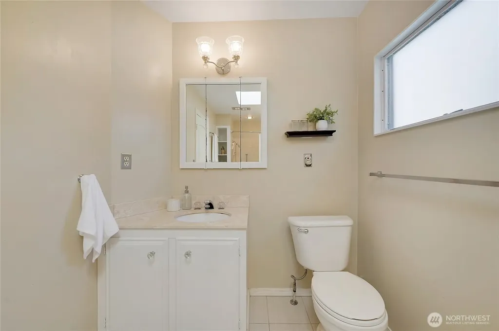 1635 Madison Port Townsend WA 98368
