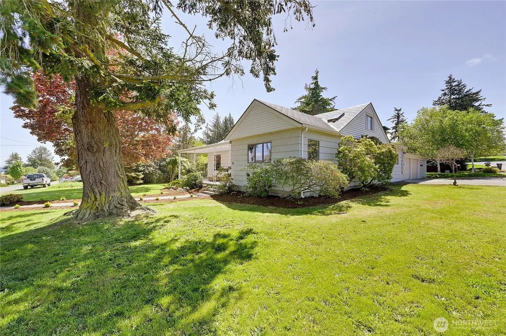 1635 Madison Port Townsend WA 98368