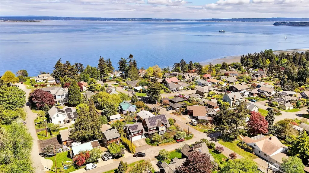 1635 Madison Port Townsend WA 98368