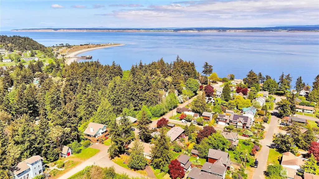 1635 Madison Port Townsend WA 98368
