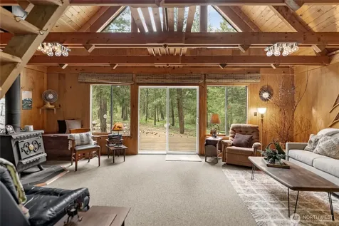 37 E Buttermilk Creek Road Twisp WA 98856