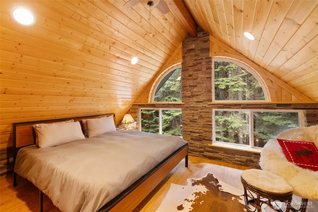 670 Yellowstone Snoqualmie Pass WA 98068