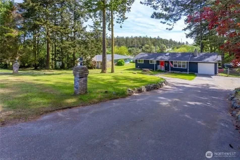 1986 Peacock Lane Oak Harbor WA 98277