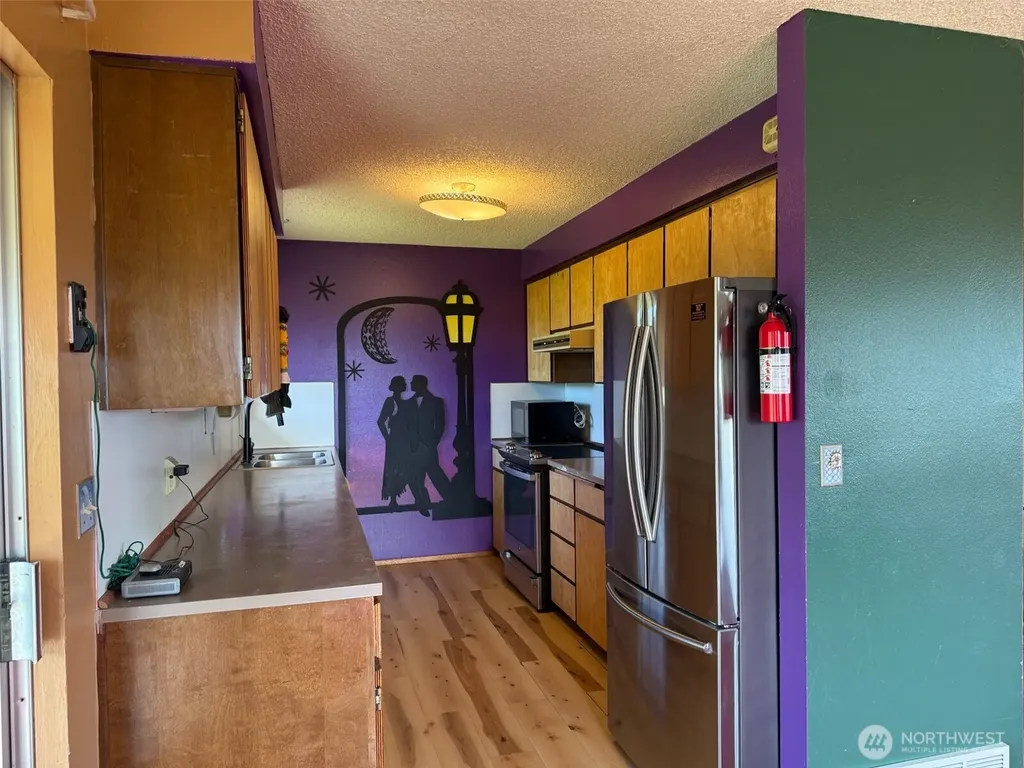 46 Cliff Robinson Lane Sequim WA 98382