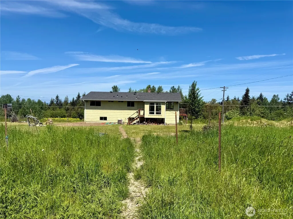 46 Cliff Robinson Lane Sequim WA 98382