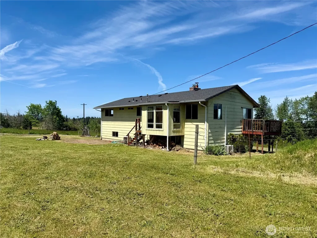 46 Cliff Robinson Lane Sequim WA 98382