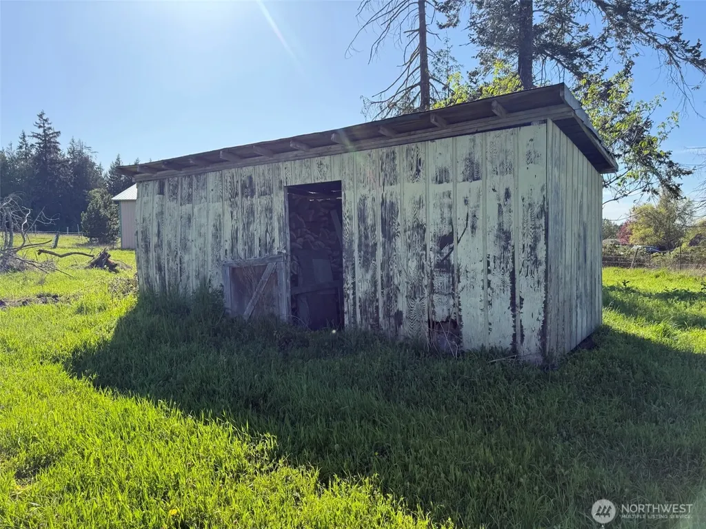46 Cliff Robinson Lane Sequim WA 98382