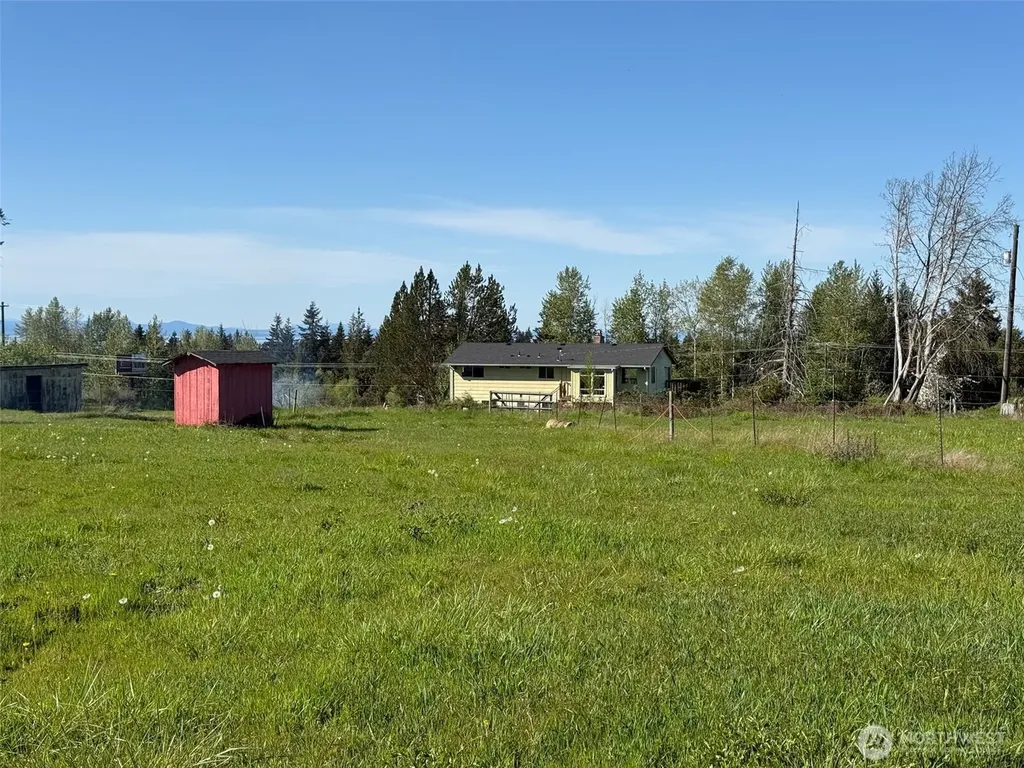 46 Cliff Robinson Lane Sequim WA 98382