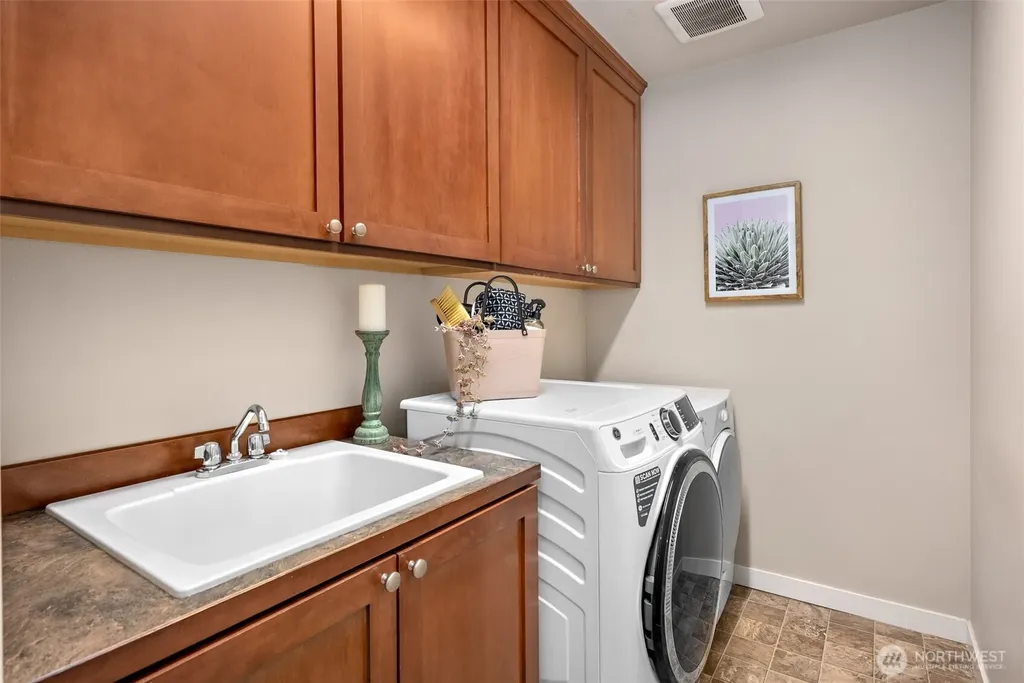 17924 12th Place W Lynnwood WA 98037