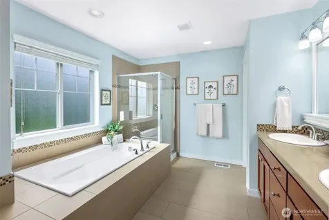 17924 12th Place W Lynnwood WA 98037