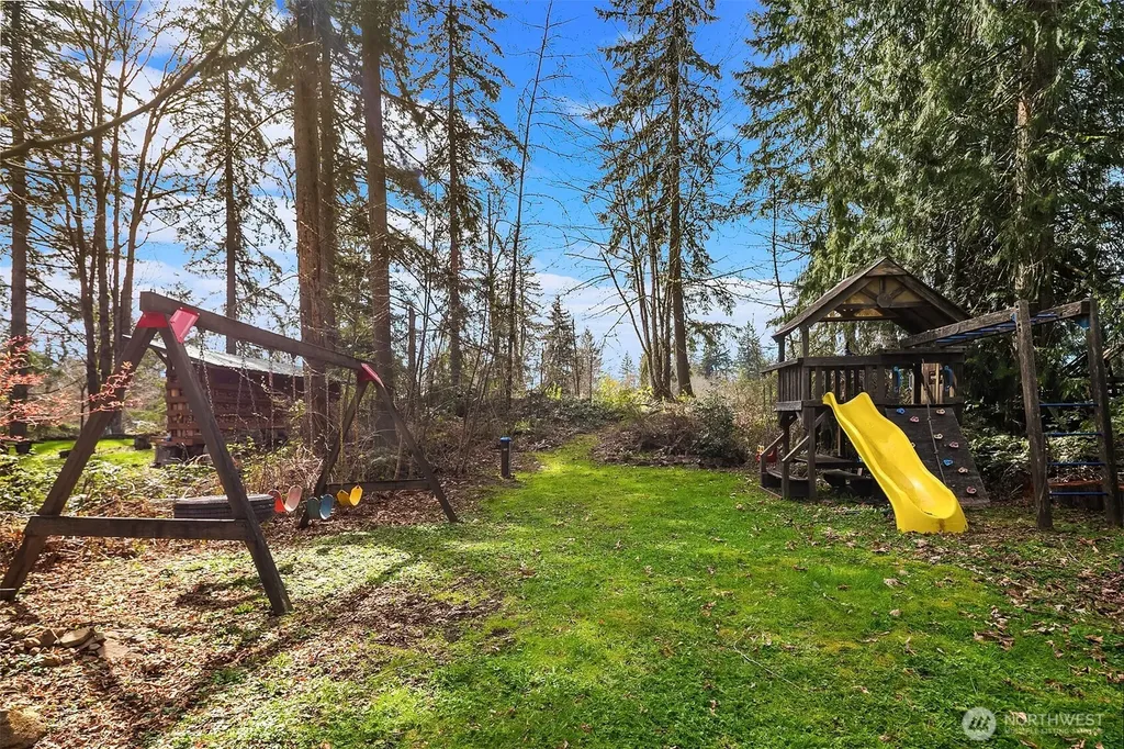 23802 E Lake Kayak Drive Monroe WA 98272