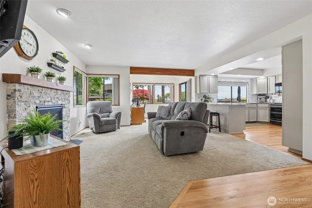 32728 110th Avenue SE Auburn WA 98092