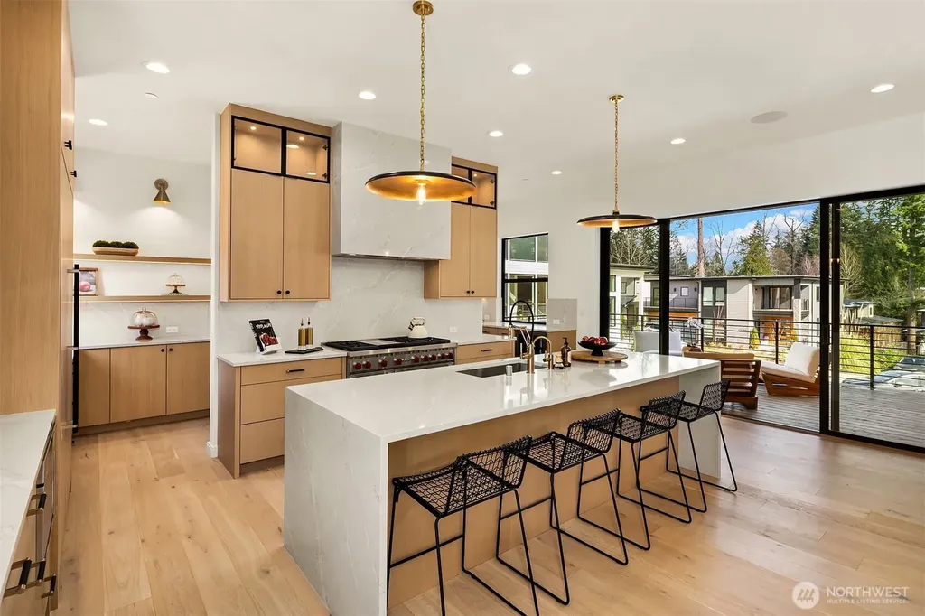 11315 113th Place NE Kirkland WA 98033