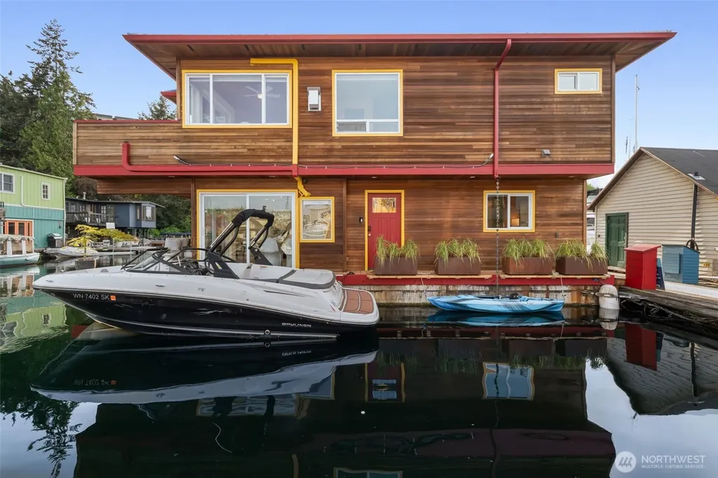 2466 Westlake Avenue N Seattle WA 98109