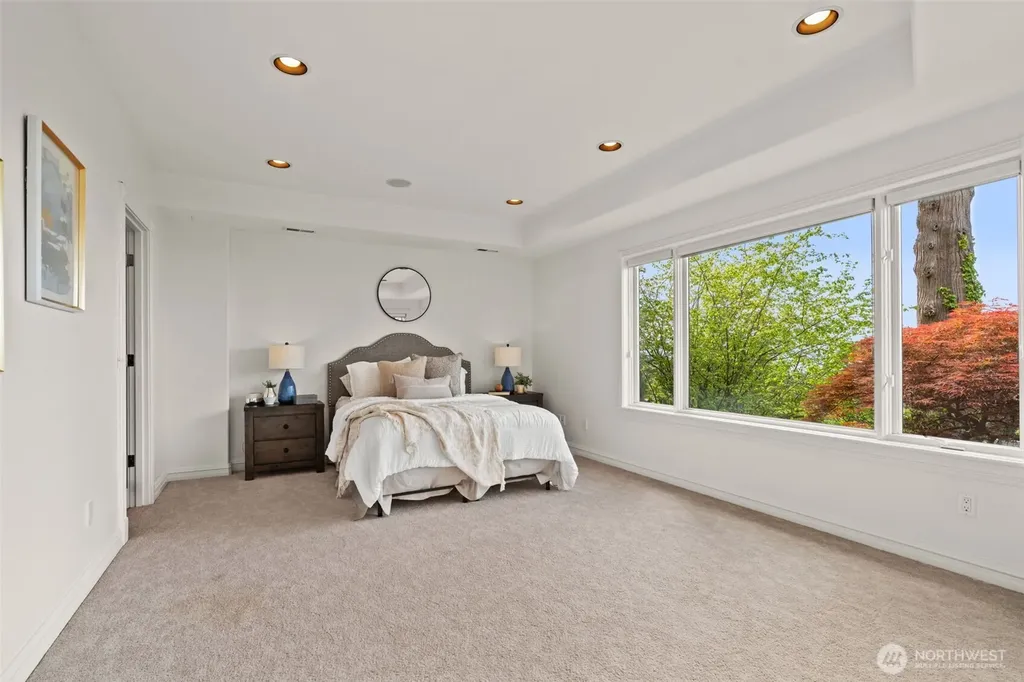 19314 94th Avenue W Edmonds WA 98020