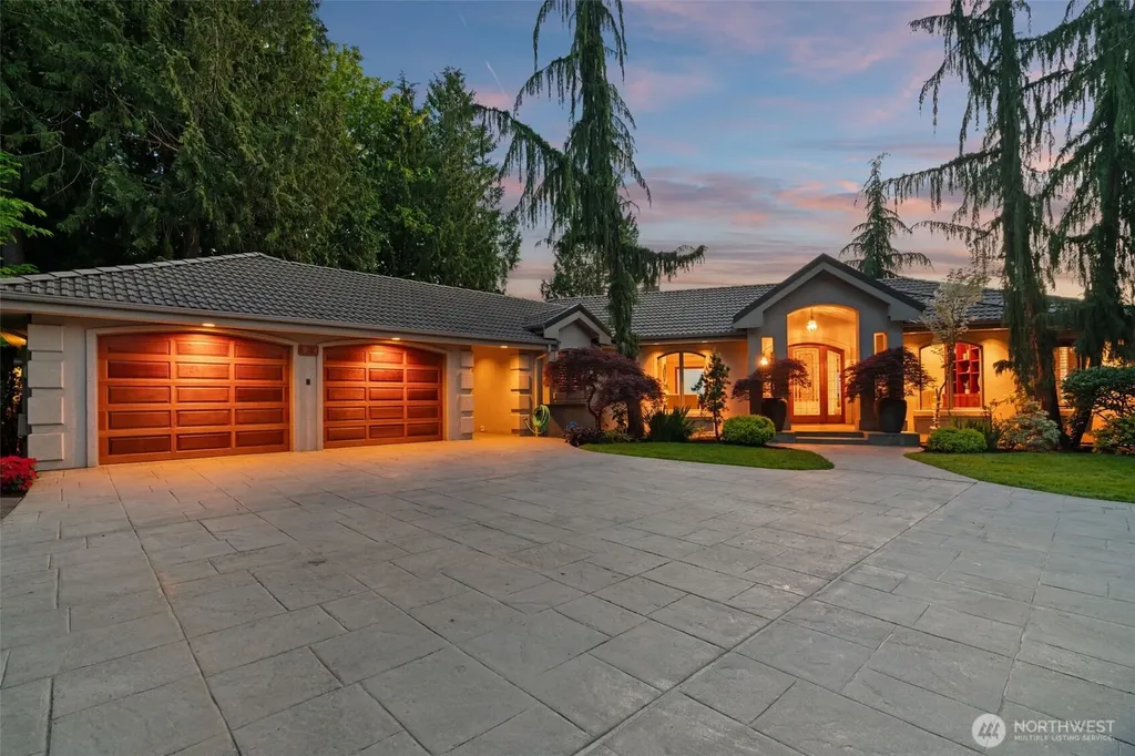 19314 94th Avenue W Edmonds WA 98020