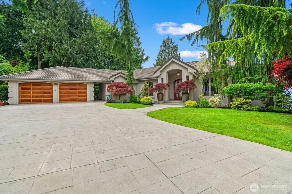 19314 94th Avenue W Edmonds WA 98020
