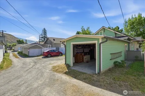 319 Cottage Avenue Cashmere WA 98815