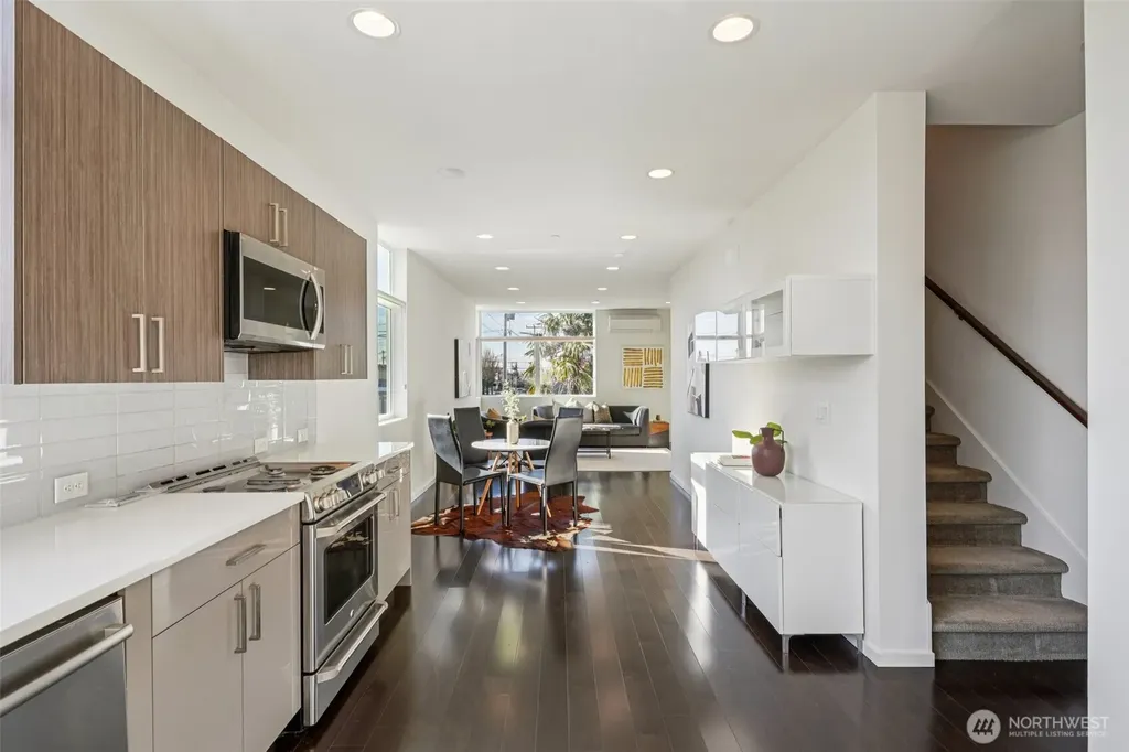 8501 14th Avenue NW Seattle WA 98117