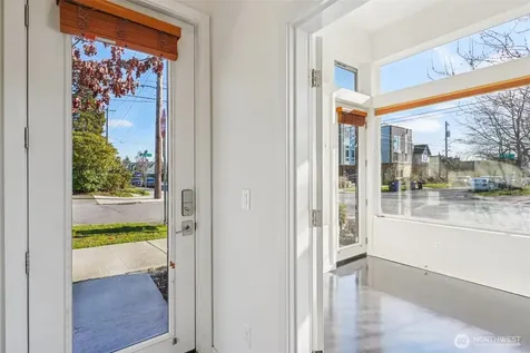 8501 14th Avenue NW Seattle WA 98117