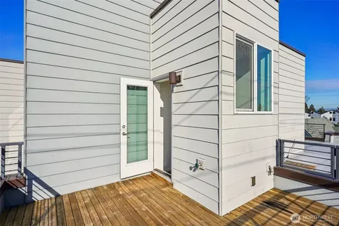 8501 14th Avenue NW Seattle WA 98117