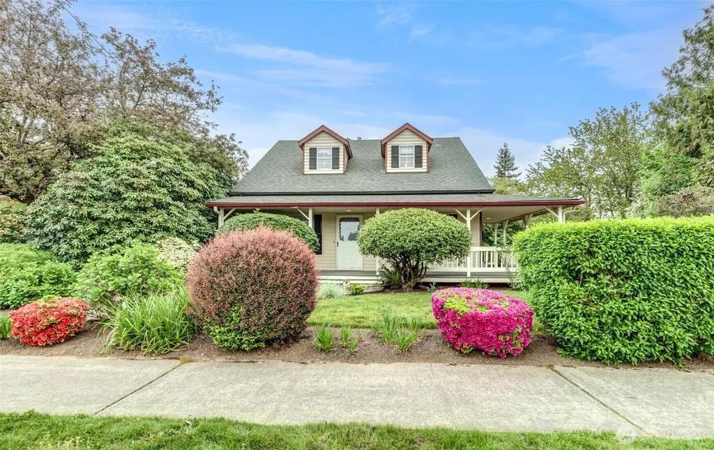 654 W Main Street Monroe WA 98272