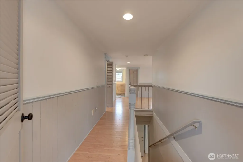 654 W Main Street Monroe WA 98272