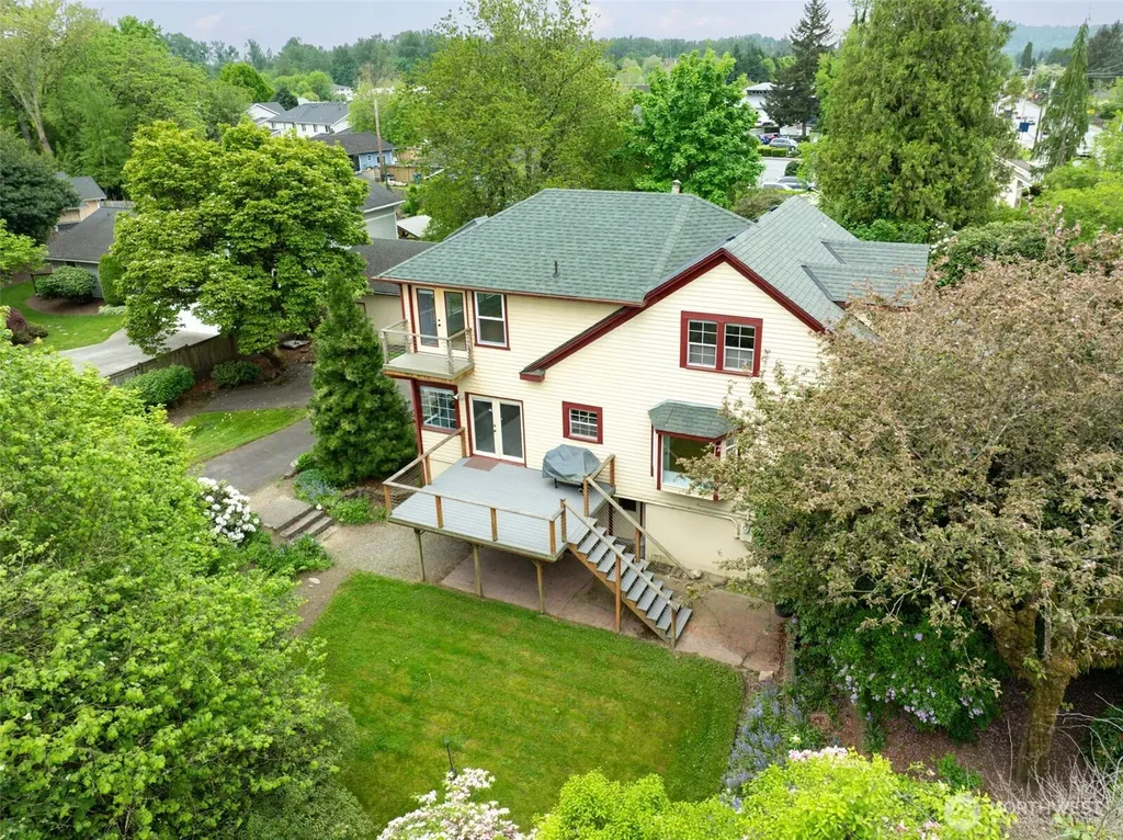 654 W Main Street Monroe WA 98272