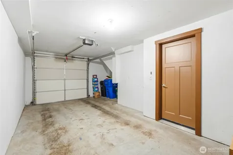 725 N 95th Street Seattle WA 98103
