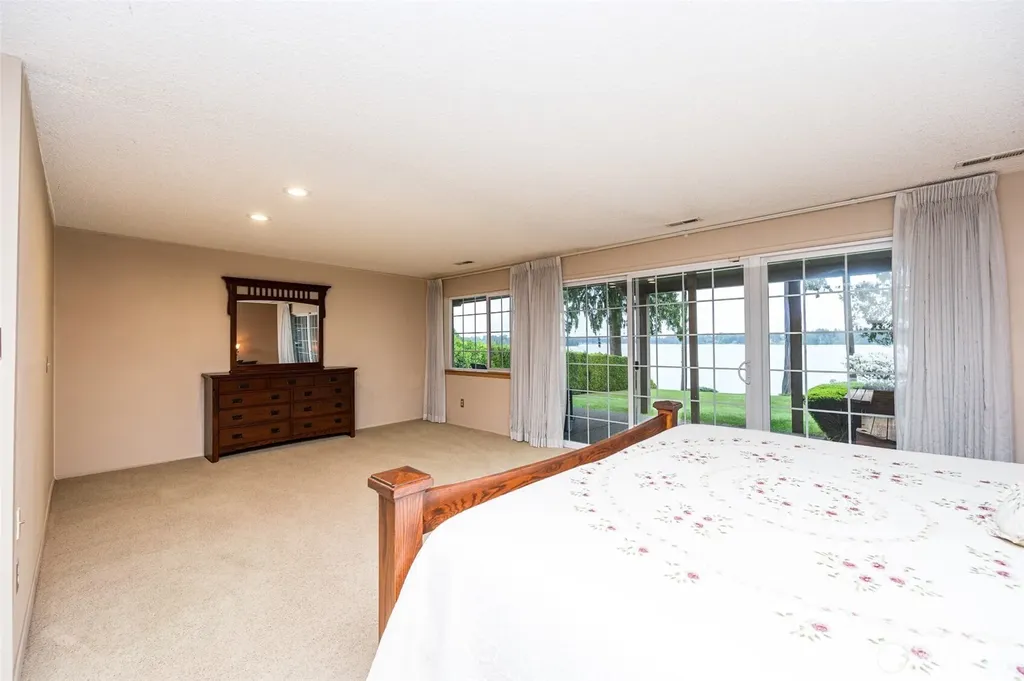 18816 51st Street E Lake Tapps WA 98391