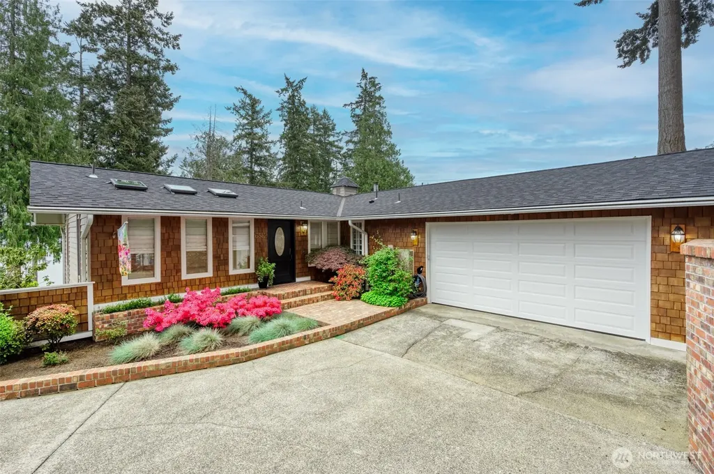18816 51st Street E Lake Tapps WA 98391