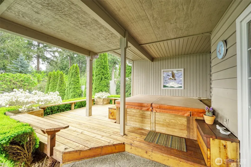 18816 51st Street E Lake Tapps WA 98391