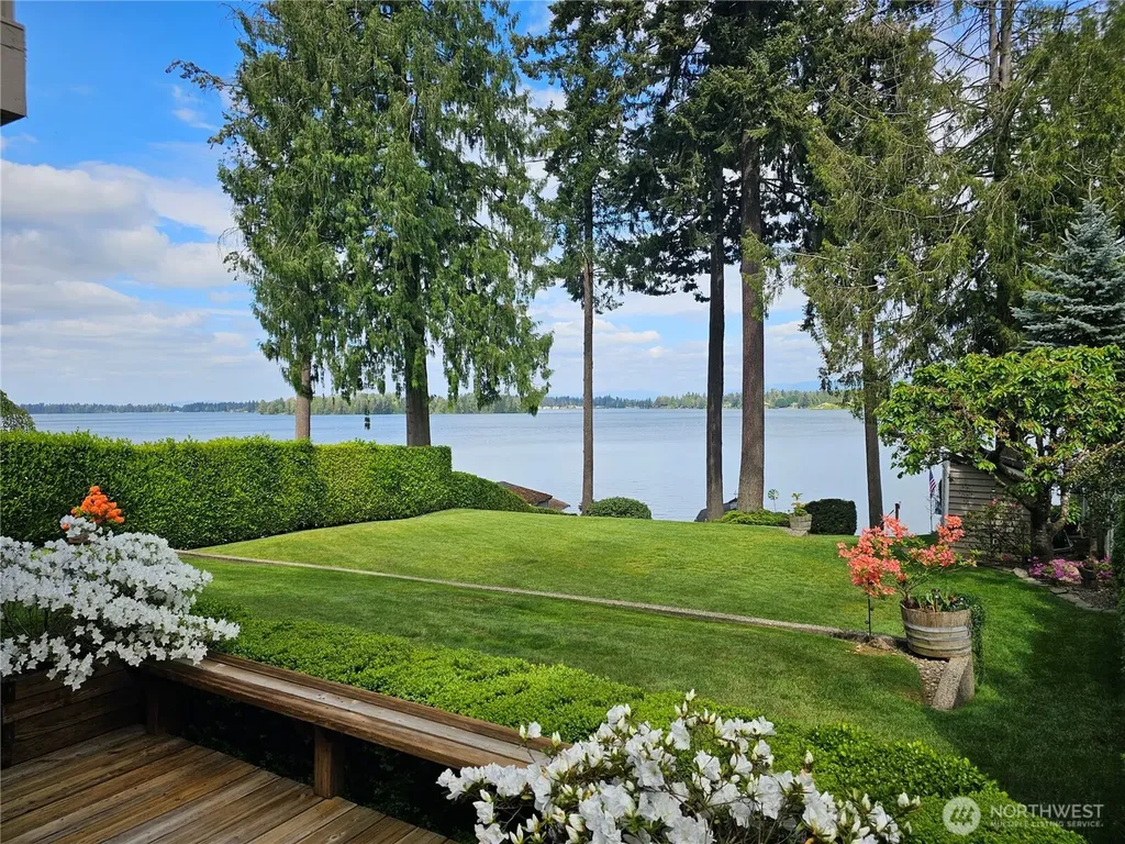 18816 51st Street E Lake Tapps WA 98391