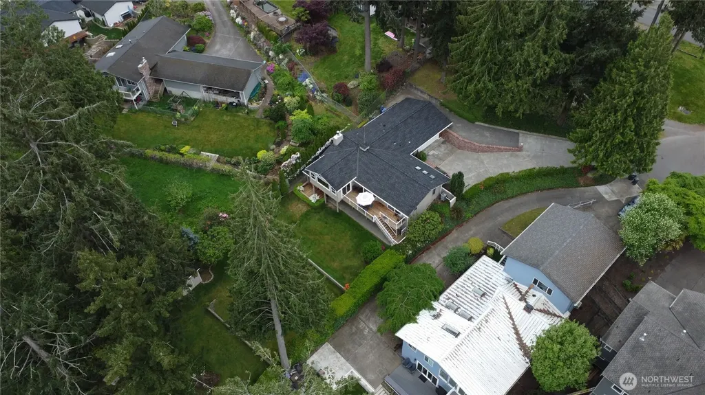 18816 51st Street E Lake Tapps WA 98391