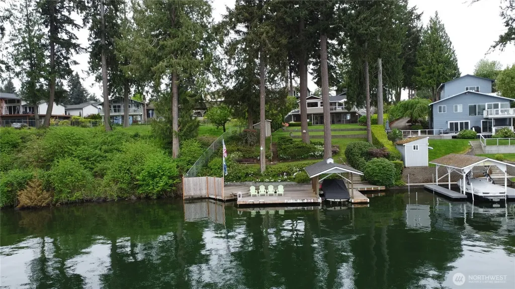 18816 51st Street E Lake Tapps WA 98391