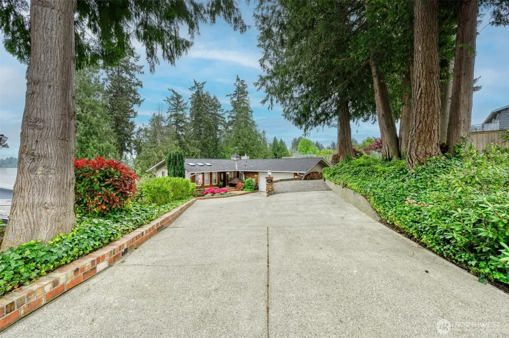 18816 51st Street E Lake Tapps WA 98391
